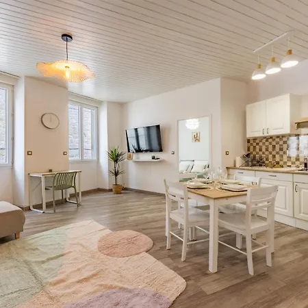 Quercy Blanc Coeur De Village Parking Facile Apartment Montaigu-de-Quercy
